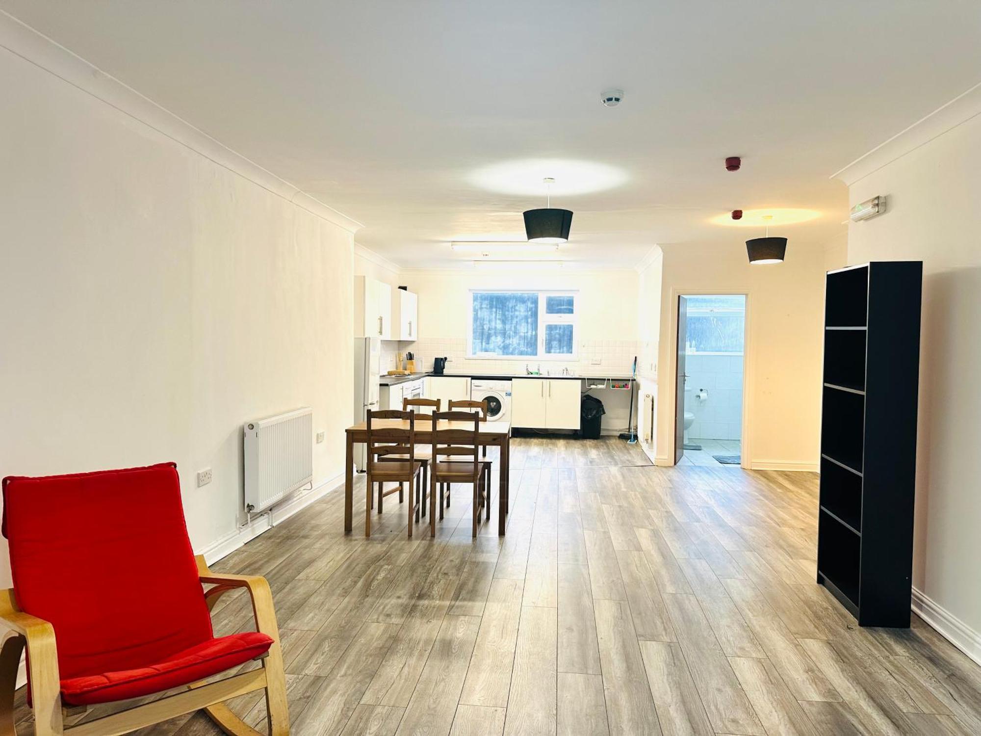 Spacious And Affordable City Center Two Beds Flat Swansea Exteriér fotografie